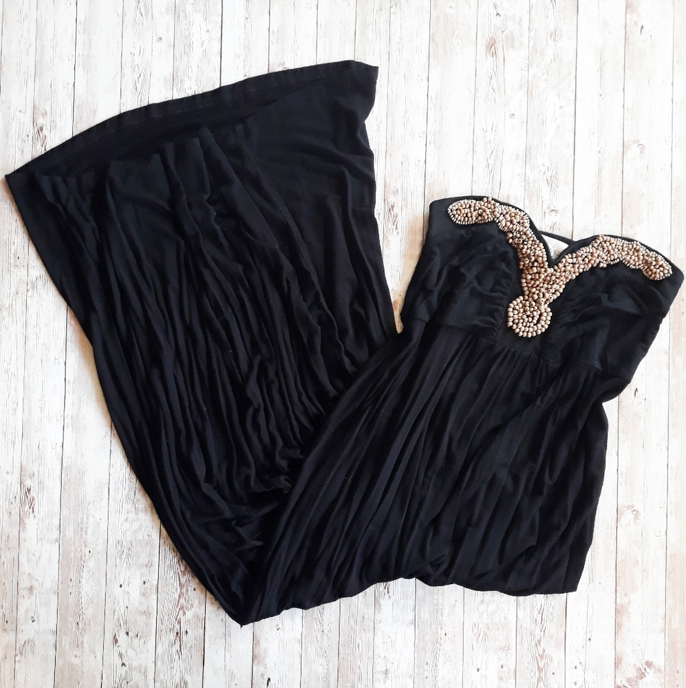 Design History Pea in the Pod Strapless Maxi Dress